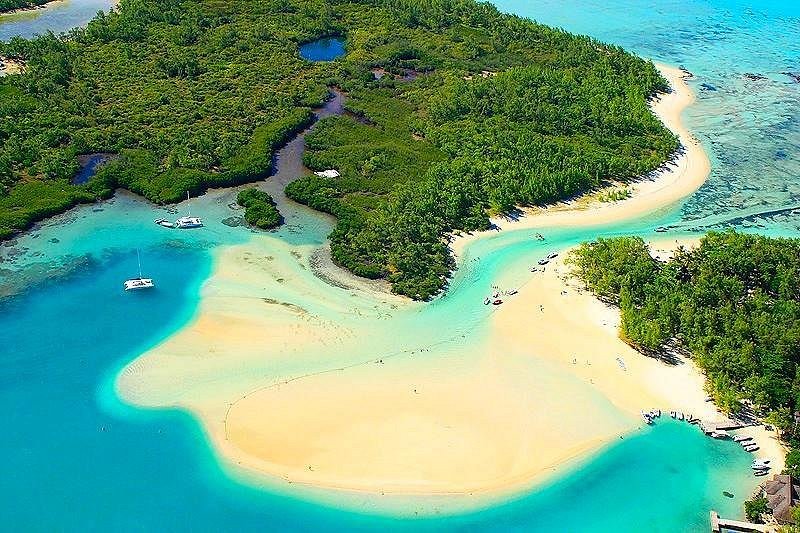 Les 5 Îles & Île aux Cerfs